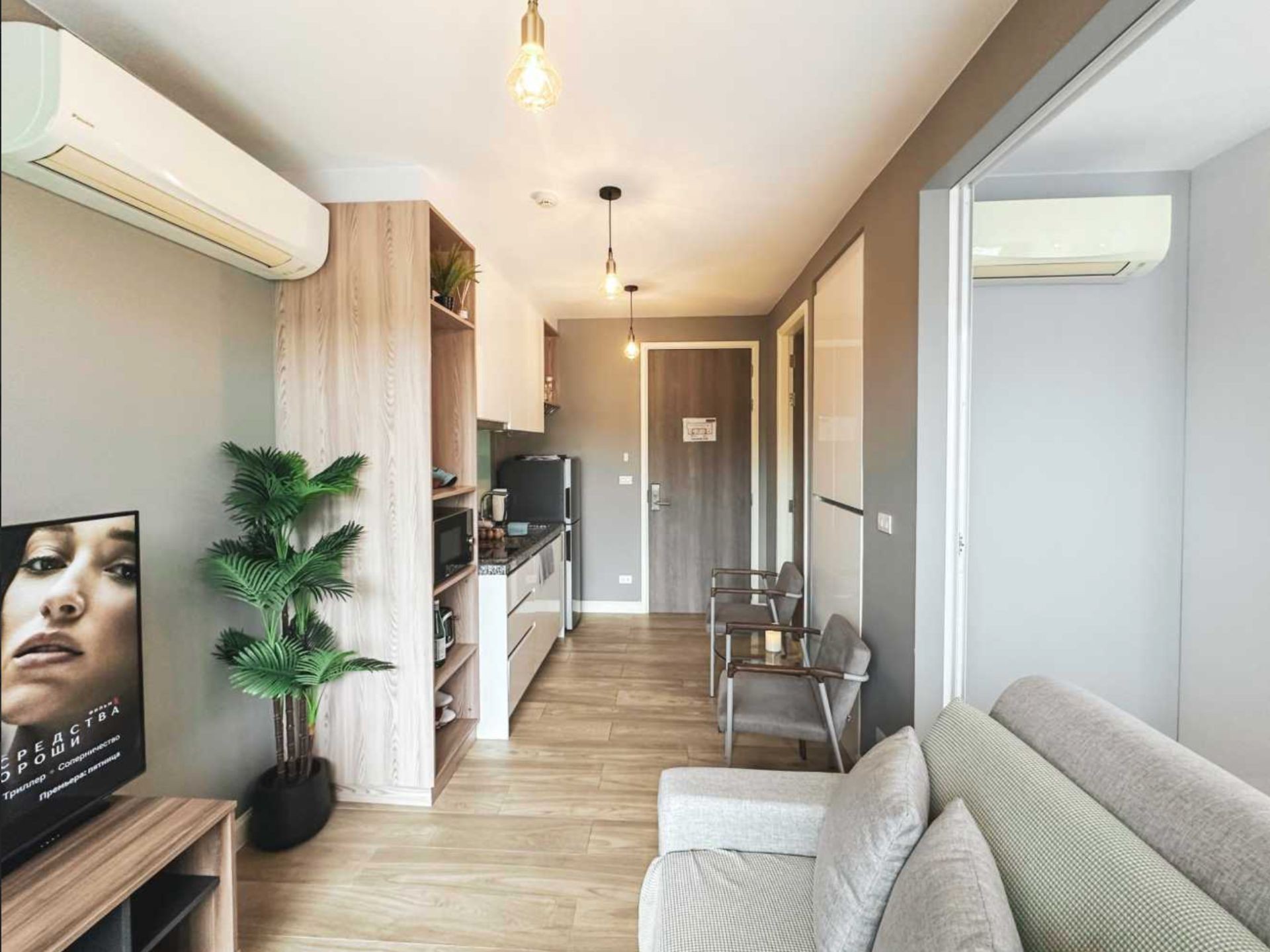 Zapraszamy do zapoznania się z ofertą nowoczesnego apartamentu o powierzchni 33 m², zlokalizowanego w jednej z najbardziej pożądanych lokalizacji na wyspie Phuket – Bang Tao.