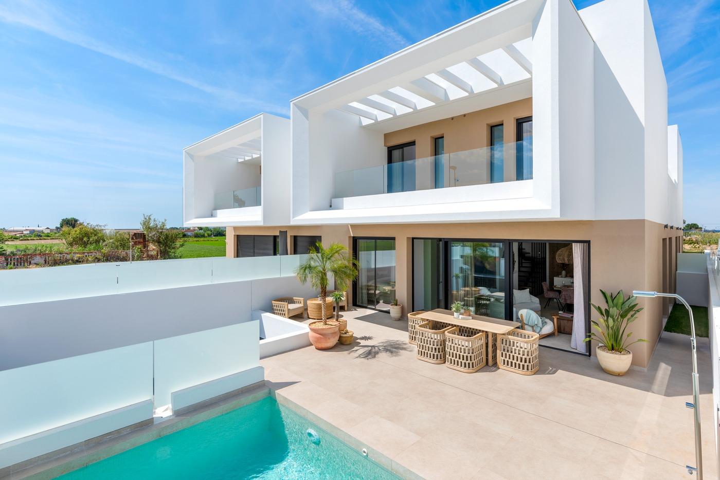 Nowe domy bliźniacze i szeregowe w Dolores, Alicante