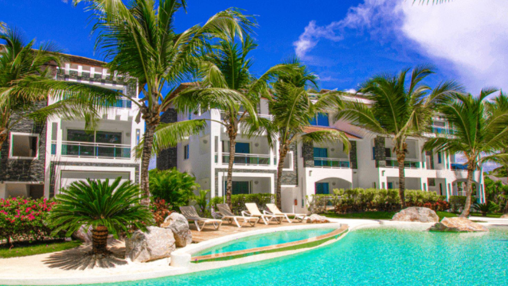 GEMÜTLICHE UND MODERNE EIGENTUMSWOHNUNGEN MIT 1 UND 2 SCHLAFZIMMERN ZU VERKAUFEN - DOMINICUS BAYAHIBE - IN STRANDNÄHE