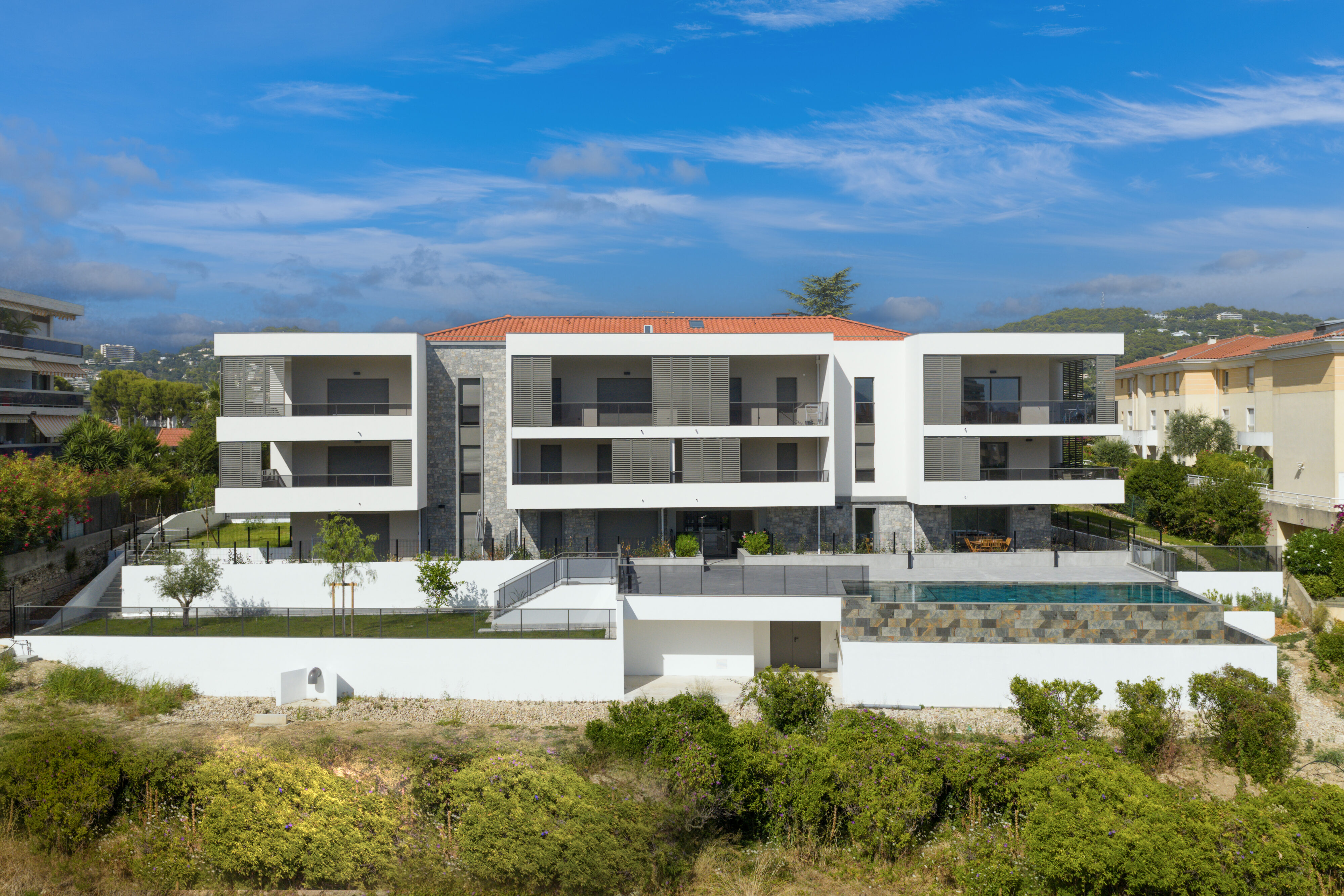 Cannes - Budynek Oddany 06/2025