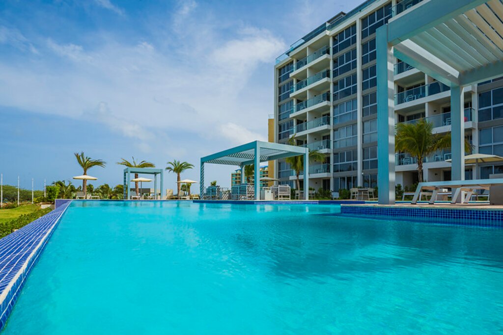 Azure Beach Residences - luksus nad samym Eagle Beach, Aruba