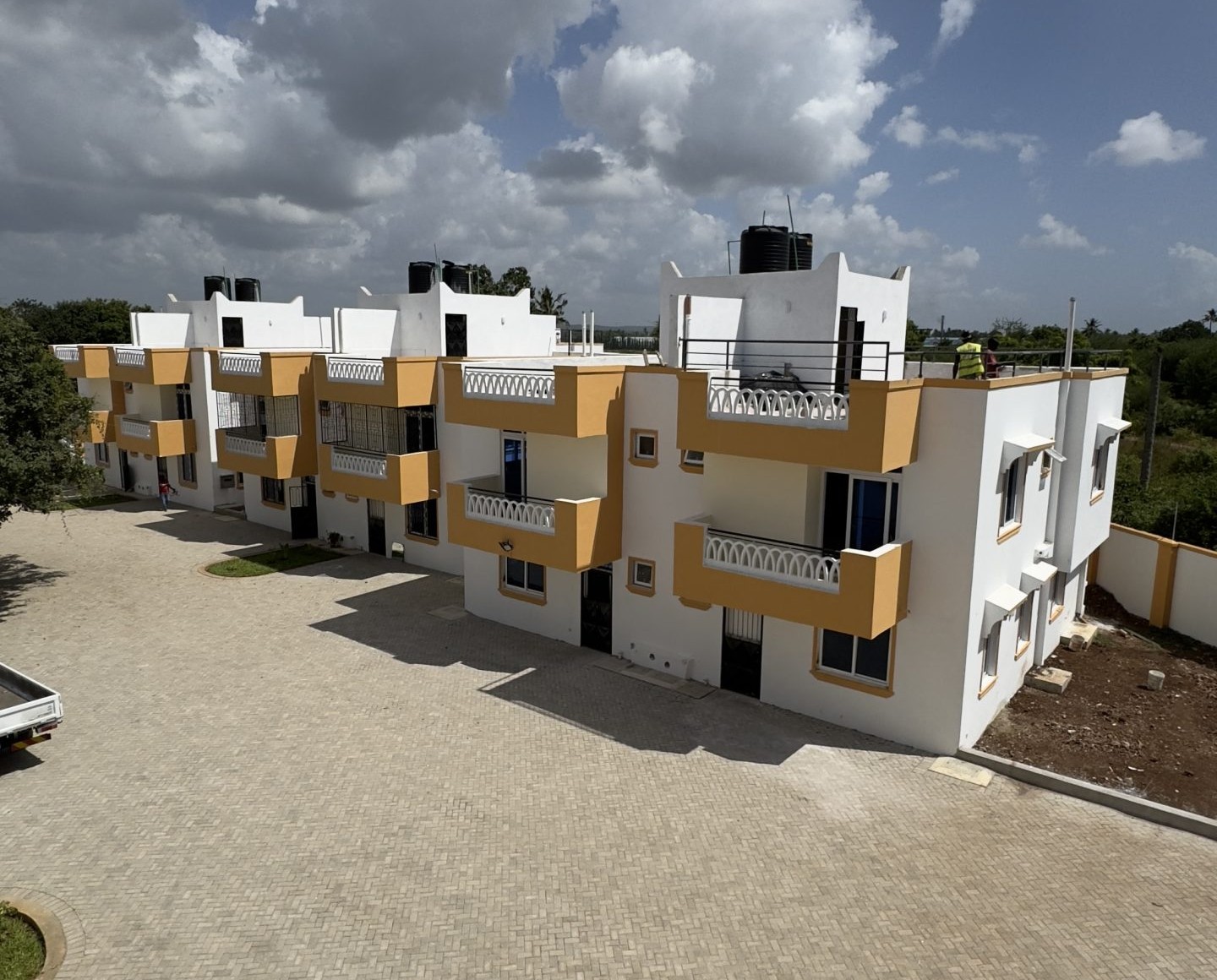 СОВРЕМЕННЫЙ ТАУНХАУС С 3 СПАЛЬНЯМИ В МТВАПЕ - ФАЗА 2 УЖЕ В ПРОДАЖЕ! 