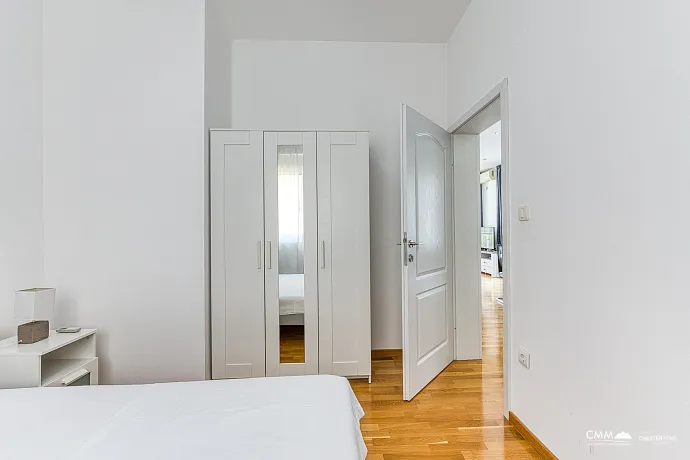 Квартира с видом на море в Бечичи