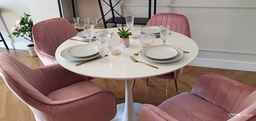 Апартаменты с видом на море и бассейном – Будва