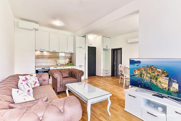 Adriatic Luxury View – элегантный апартамент с видом на море